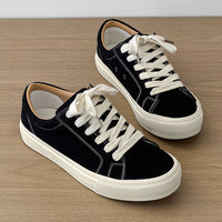 Classic Canvas Sneakers – Everyday Casual Shoes for Daily Comfort  A clean, timeless sneaker designed to match every outfit and every day.