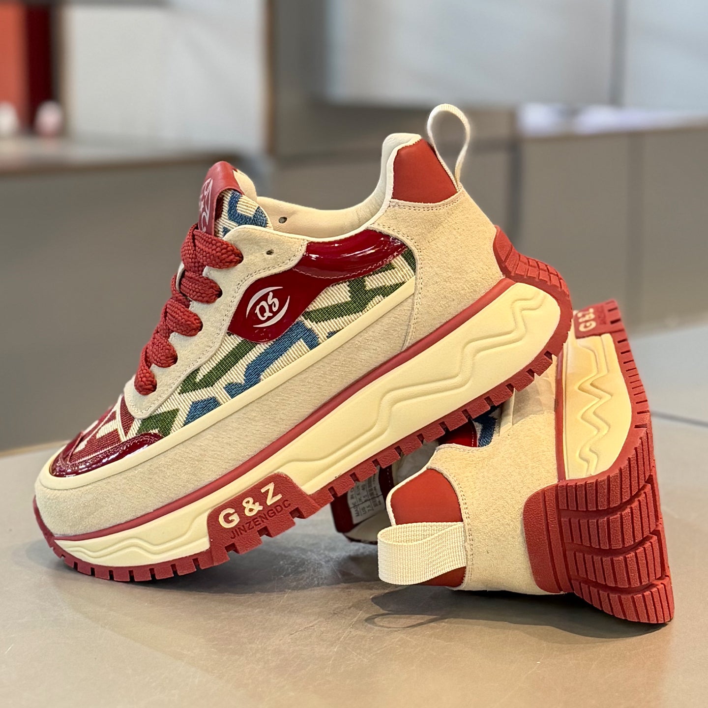 Fashion Chunky Sneakers for Men & Women – Retro Pattern Platform Casual Shoes with Thick Sole