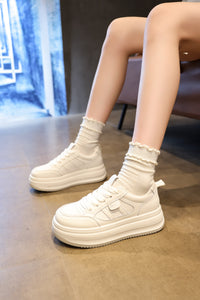 Men’s & Women’s Classic All-White Platform Sneakers – Lightweight Casual Shoes for Daily Wear